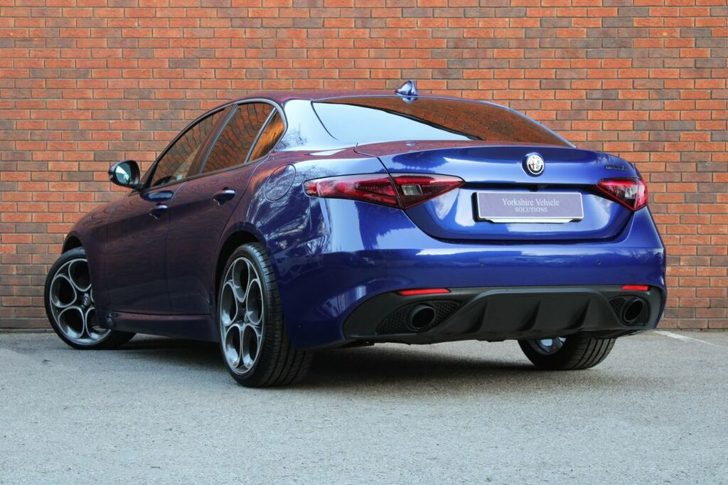 Alfa Romeo Giulia 2.0T Veloce Euro 6 Ss - 2022 22 YG22USL Blue #3