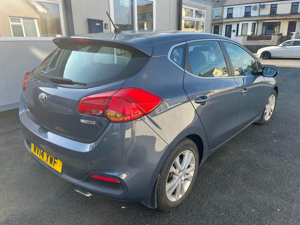 Kia Ceed 1.6 Crdi 2 Ecodynamics WV14YWF Blue #4