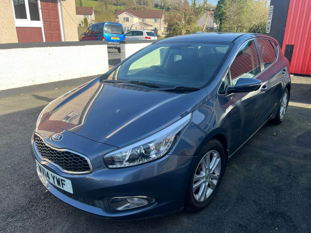 Kia Ceed 1.6 Crdi 2 Ecodynamics WV14YWF Blue #2