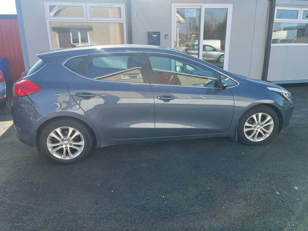 Kia Ceed 1.6 Crdi 2 Ecodynamics WV14YWF Blue #5