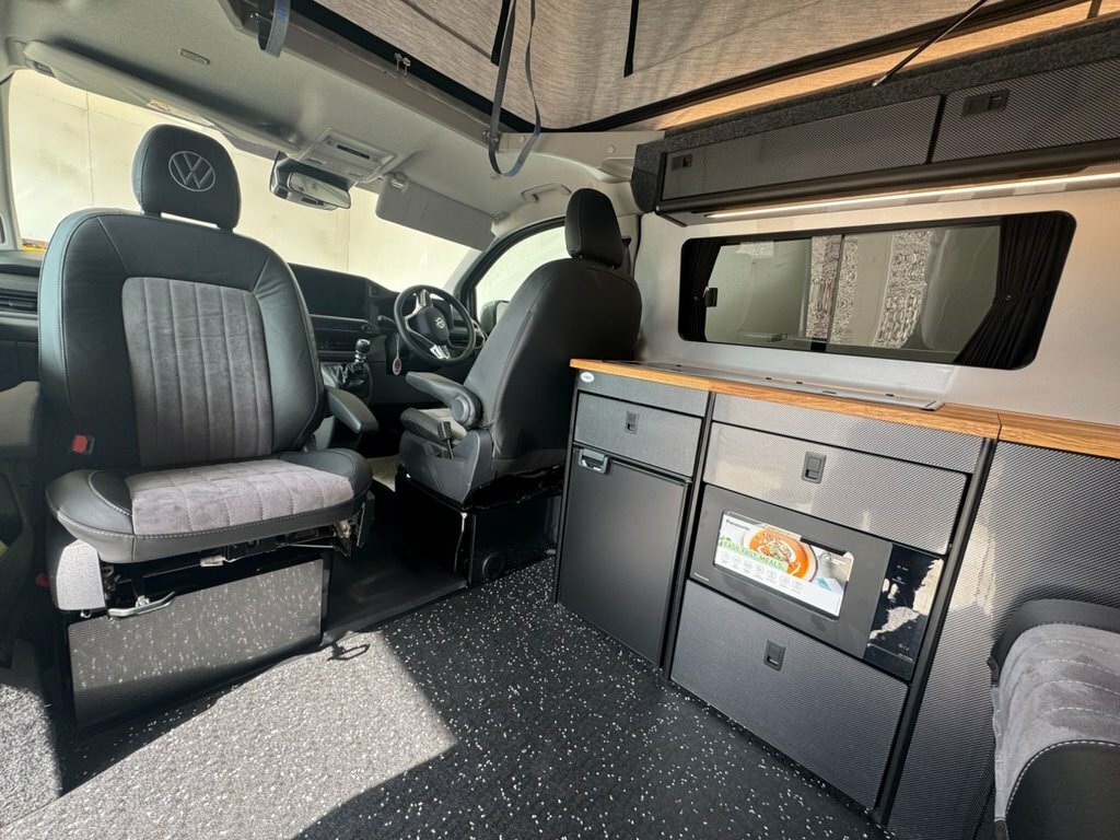 Volkswagen Transporter 2.0 Tdi Commerce Plus Swb T30 150Bhp Delivery #5