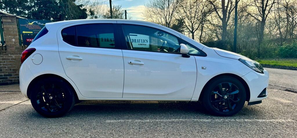 Vauxhall Corsa 1.4I Ecotec Griffin Hatchback BS19HZV White #5