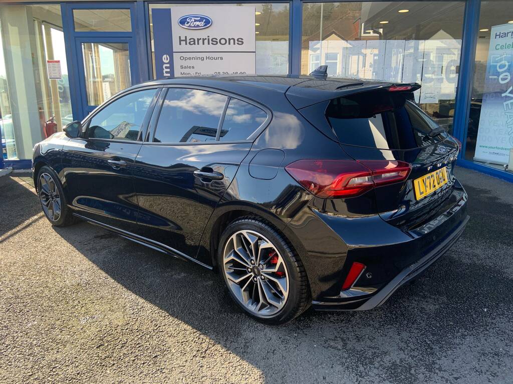 Ford Focus 1.0 Ecoboost Mhev 125Ps St-line Vignale LY72OGU Black #6