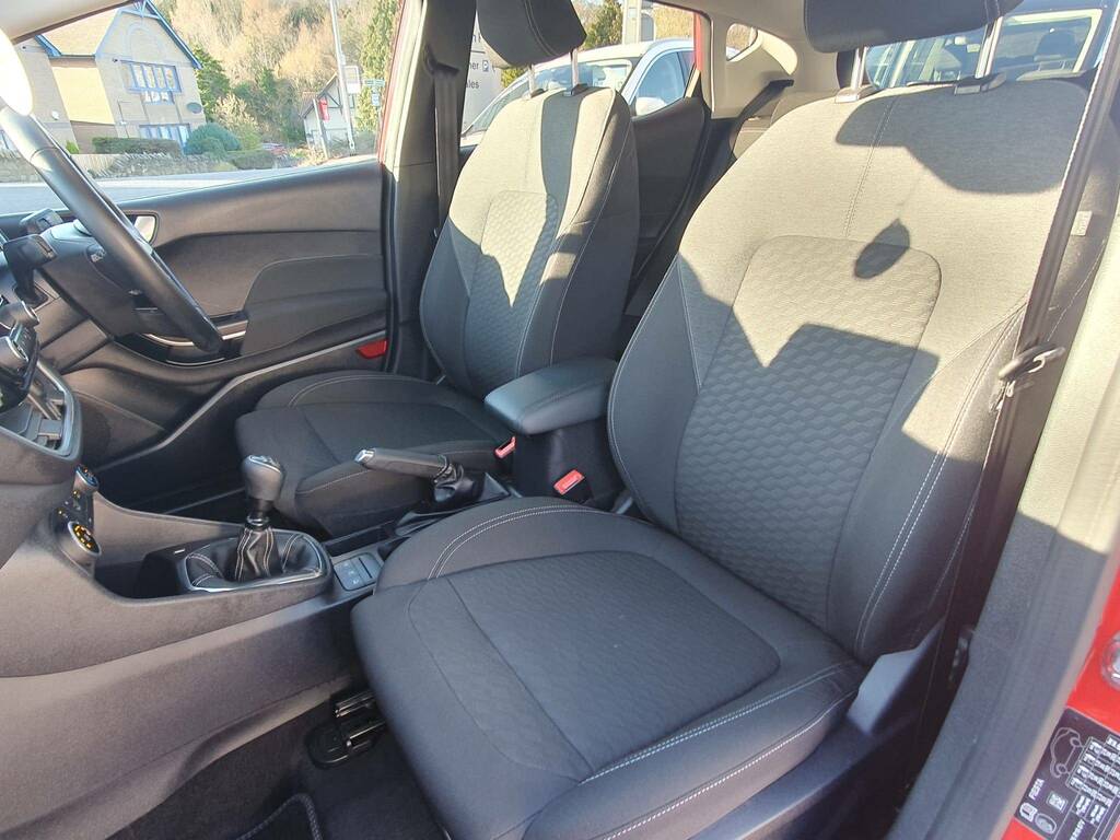 Ford Fiesta Titanium 1.0 100Ps SN23LDZ Red #6