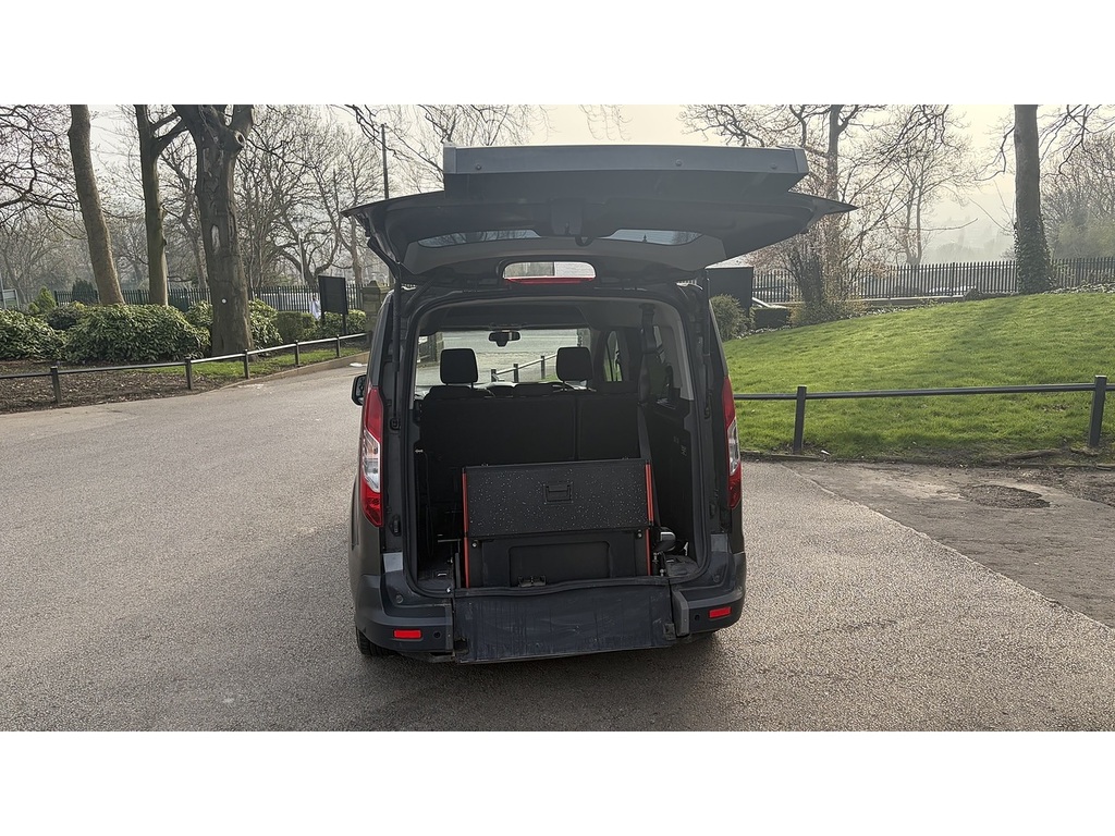 Ford Tourneo Connect Tdci Zetec 1.5 Tdci Zetec Mpv Eu Grey #3