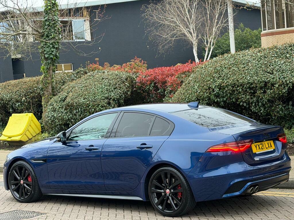 Jaguar XE 2.0 D200 Mhev R-dynamic Black Euro 6 S S YX21LXA Blue #5