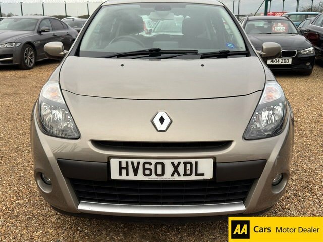 Renault Clio 1.5 Dci Dynamique Tomtom Hatchback Manu Beige #2