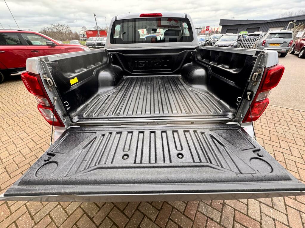 Isuzu D-Max 1.9 Td Dl20 Pickup Double Cab 4Wd NC73XNO Silver #6