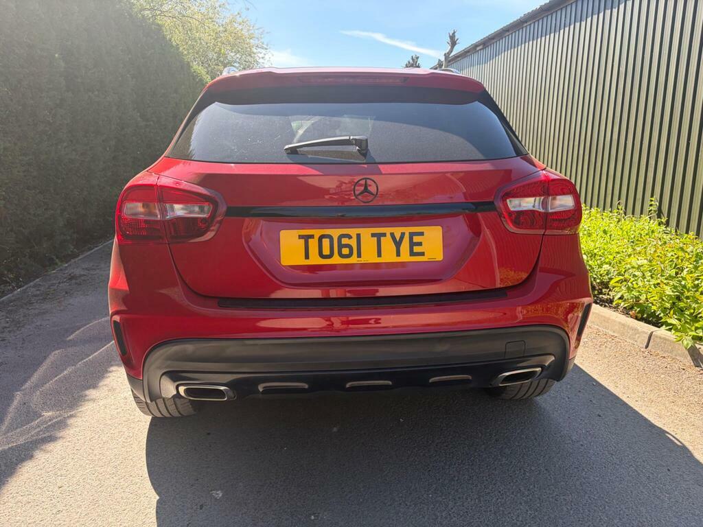Mercedes-Benz GLA Class 2.1 Gla200d Amg Line Euro 6 S S TO61TYE Red #5
