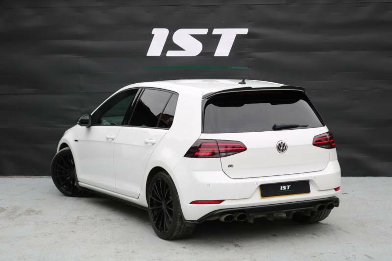 Volkswagen Golf 2.0 Tsi 310 R 4Motion Dsg - 2017 67 FG67PNU White #5