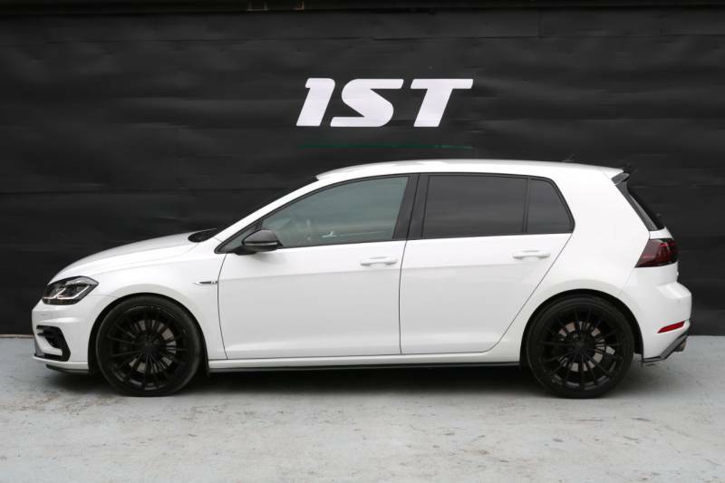 Volkswagen Golf 2.0 Tsi 310 R 4Motion Dsg - 2017 67 FG67PNU White #4