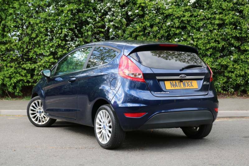 Ford Fiesta 1.4 Titanium - 2011 11 NA11WXX Blue #5