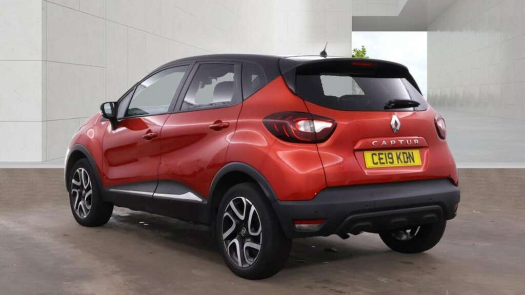 Renault Captur 0.9 Tce Energy Iconic Suv Euro 6 CE19KDN Red #3