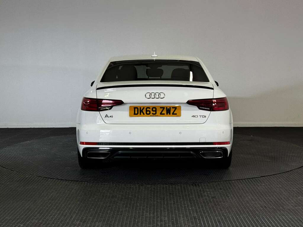 Audi A4 2.0 Tdi 40 Black Edition Saloon S Troni DK69ZWZ White #5