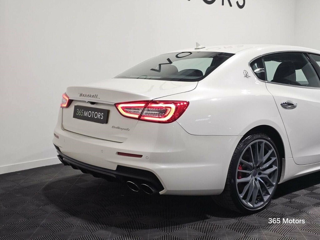 Maserati Quattroporte V6  #22