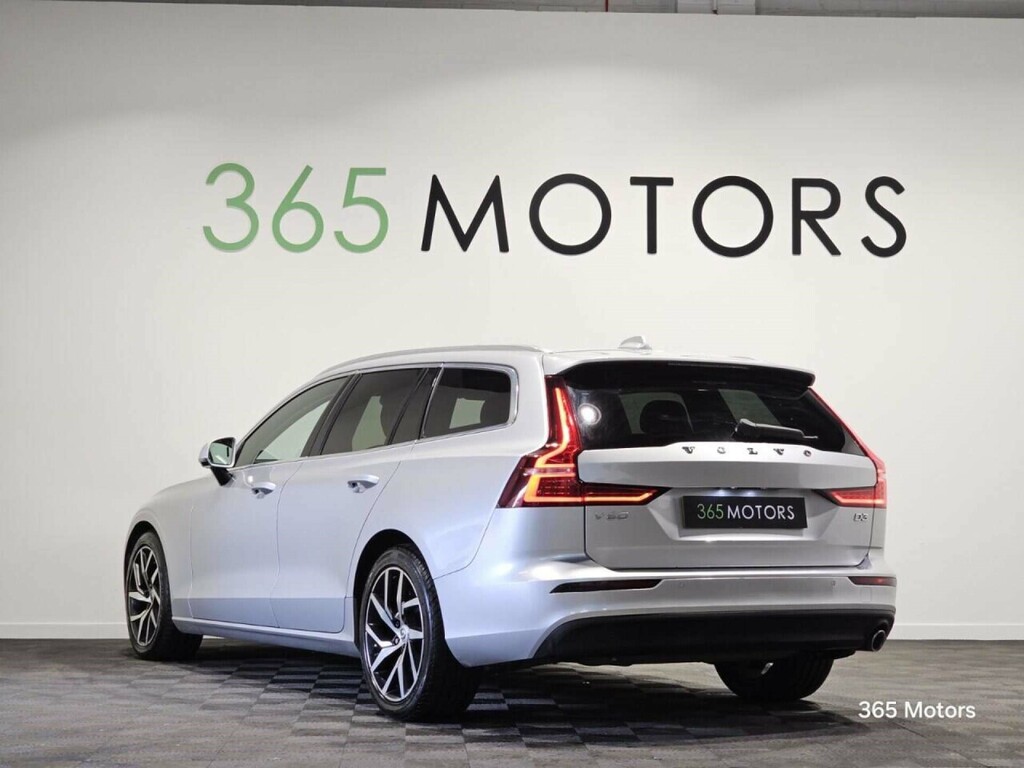 Volvo V60 D3 Momentum Plus Estate Euro 6 Ss Silver #3