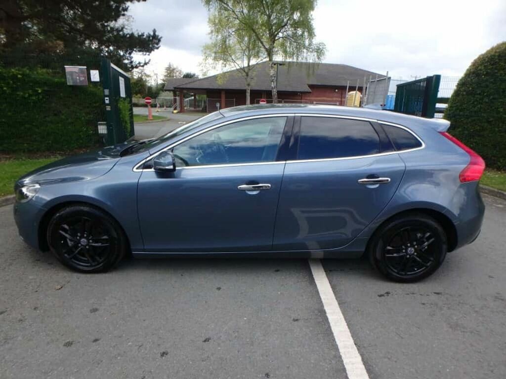 Volvo V40 1.6 T4 Se Lux 13840 Miles Blue #4