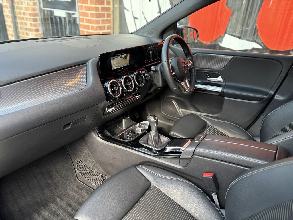 Mercedes-Benz B Class 2020 1.3 B180 Sport Mpv Euro 6 Grey #4