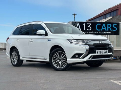 Mitsubishi Outlander 2.4 Outlander Dynamic White #2