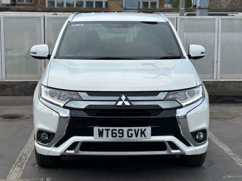 Mitsubishi Outlander 2.4 Outlander Dynamic White #3