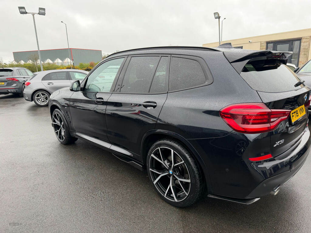 BMW X3 Xdrive20d M Sport Step FT19VNN Black #2