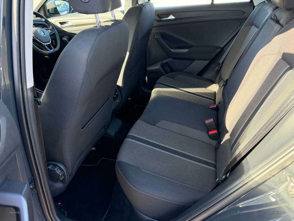 Volkswagen T-Roc 1.6 Tdi Se Grey #5