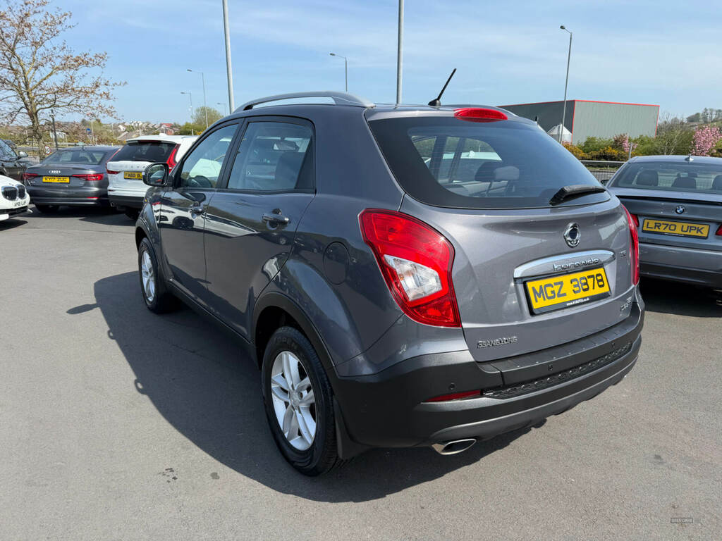SsangYong Korando 2.2 Se Grey #2