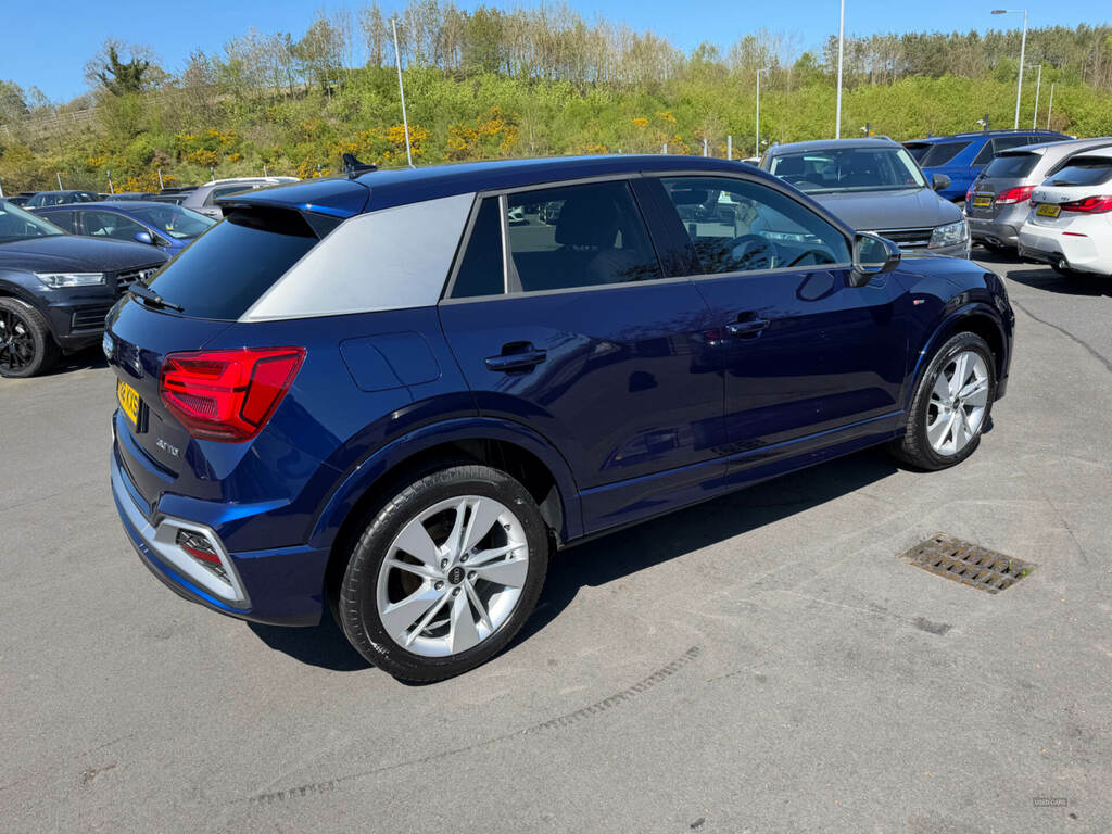 Audi Q2 30 Tdi S Line Blue #2