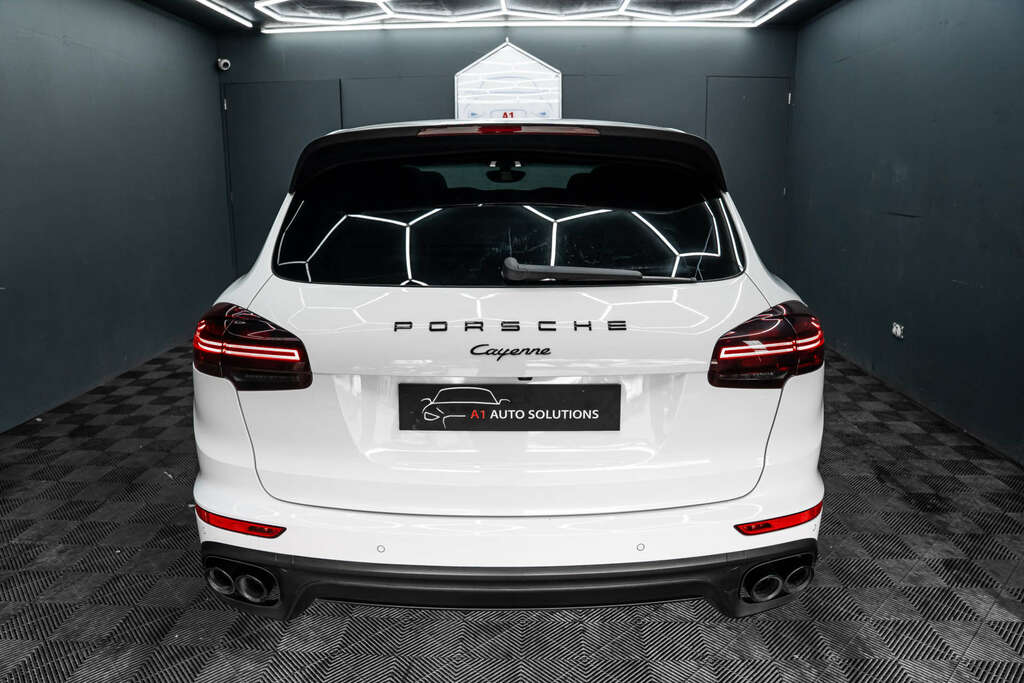 Porsche Cayenne D Platinum Edition V6 Tiptronic S A 4Wd RV66ZHA #3