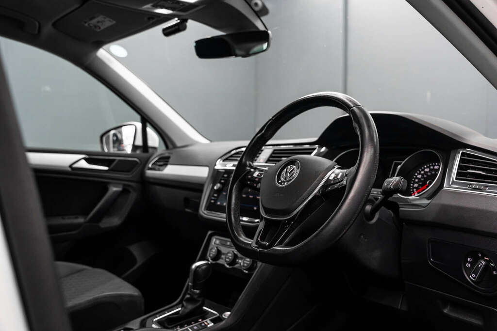 Volkswagen Tiguan Se Nav Tdi Bluemotion Technology 4Motion HV67KYO  #4