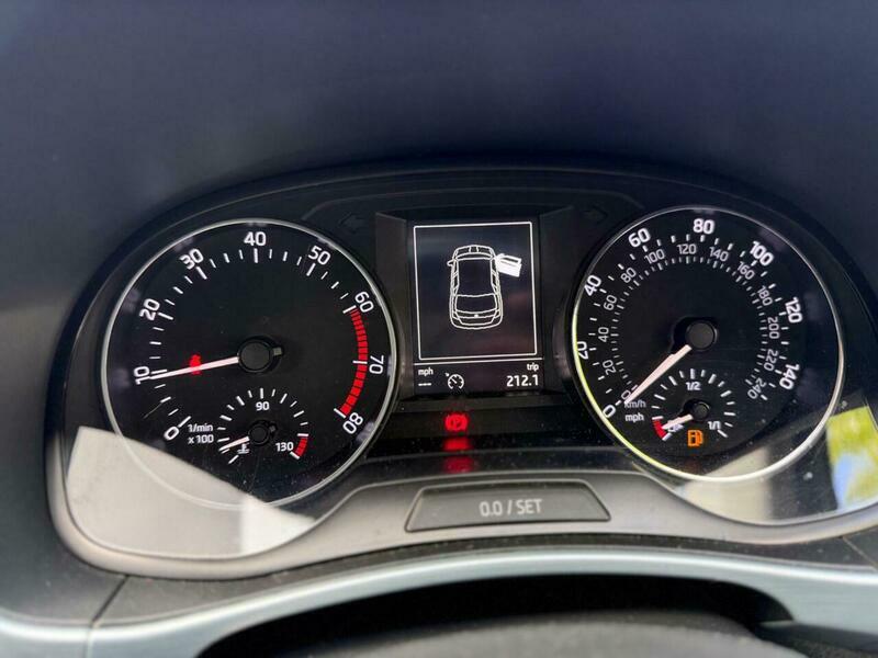 Skoda  Tdi Laurin Klement Beige #22