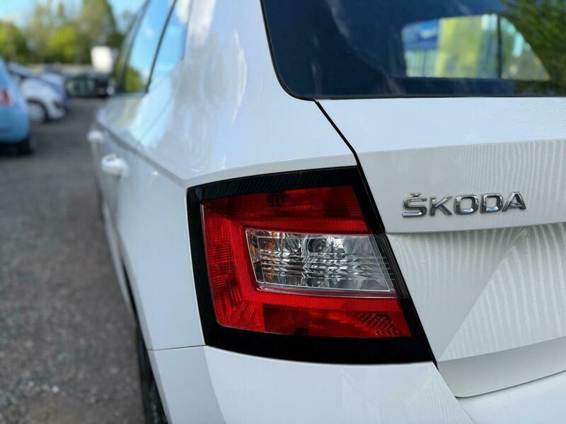 Skoda  Tdi Laurin Klement Beige #44