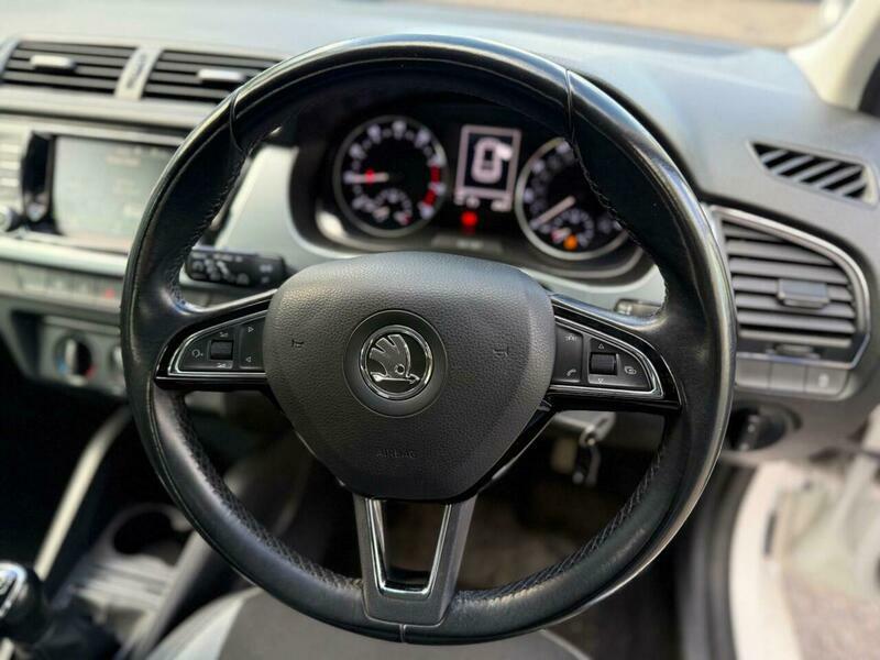 Skoda  Tdi Laurin Klement Beige #19