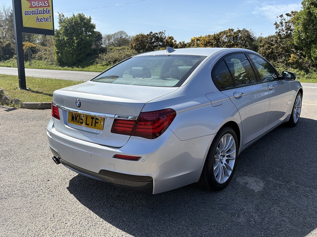 BMW 7 Series 730D M Sport Silver #4