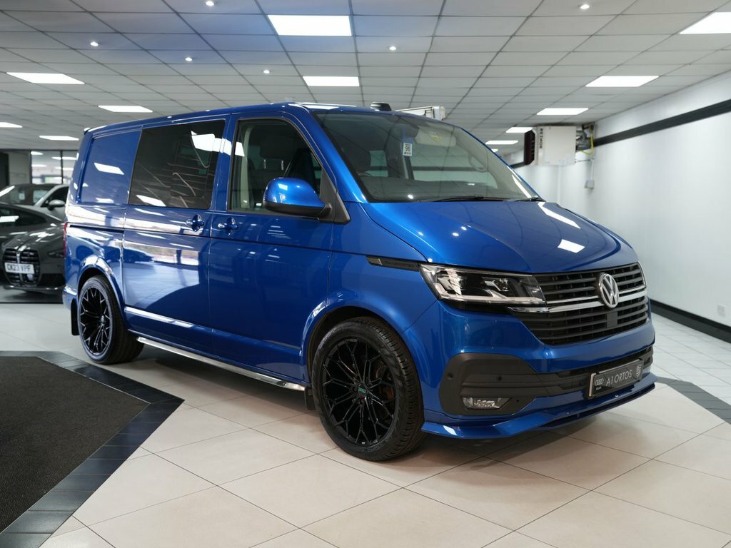 Volkswagen Transporter 2L Highline Blue