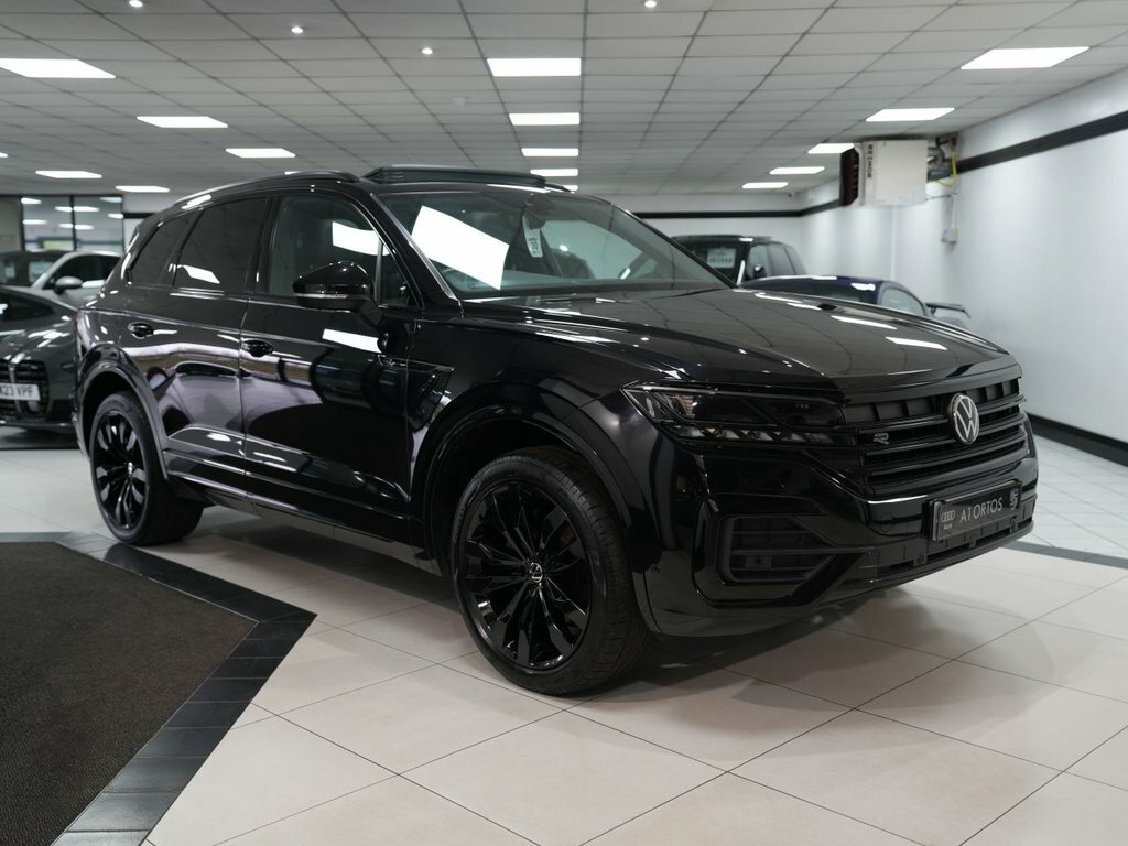 Volkswagen Touareg 3L Black Edition Black