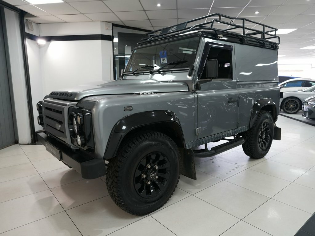 Land Rover Defender 2.2L Xtech Limited Edition BP62PZX Grey #2
