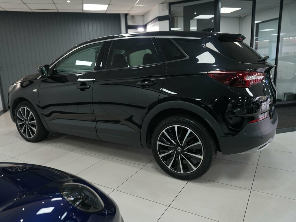 Vauxhall Grandland X 1.2L Ultimate Black #6