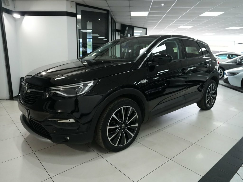 Vauxhall Grandland X 1.2L Ultimate Black #4