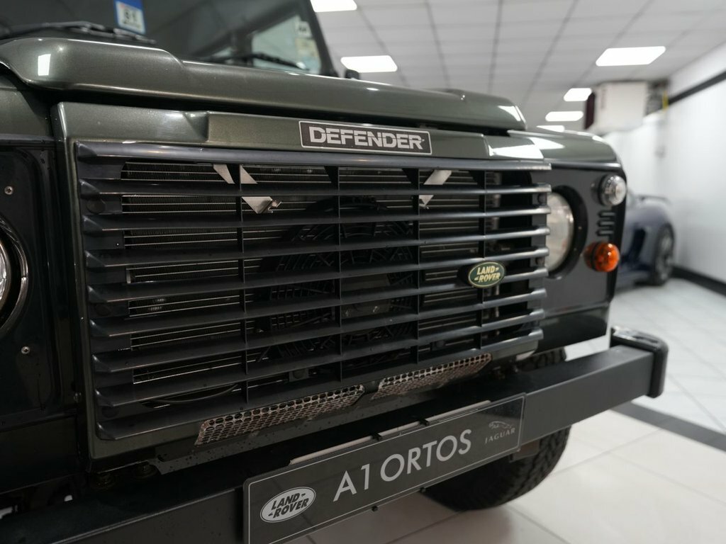 Land Rover Defender  Red #9