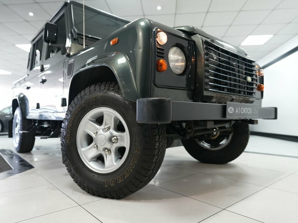 Land Rover Defender  Red #30