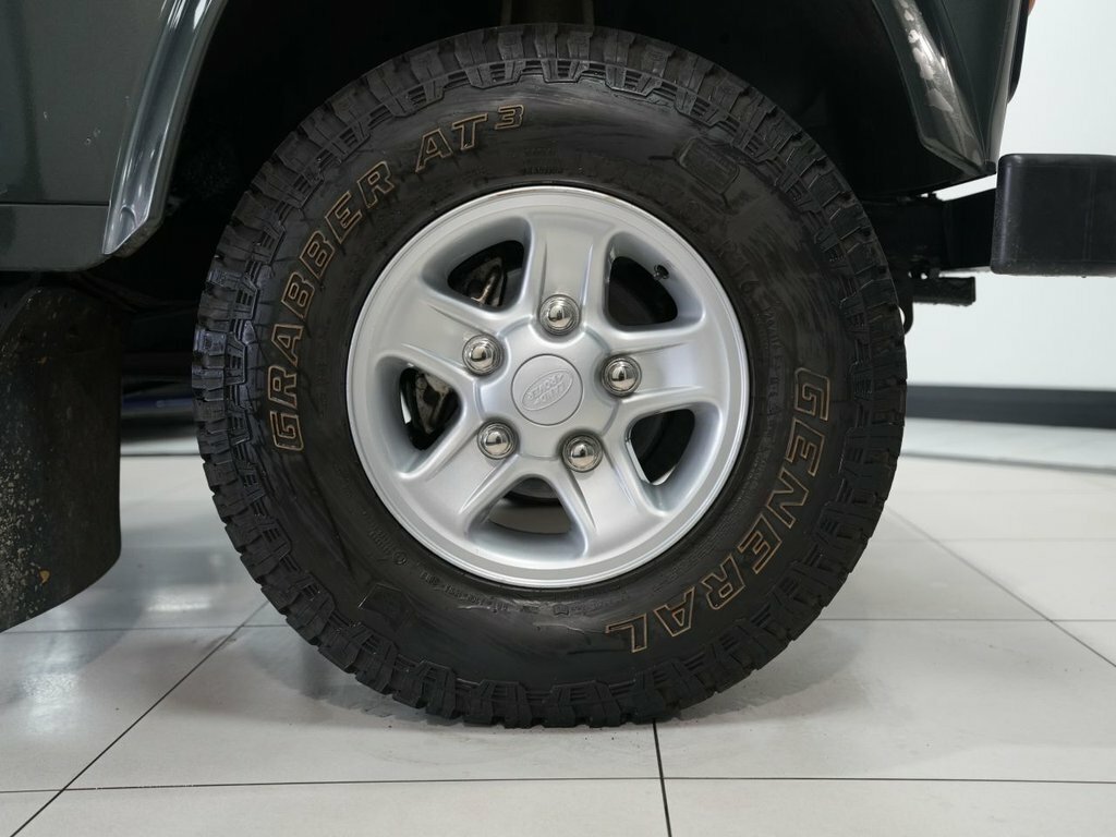 Land Rover Defender  Red #7