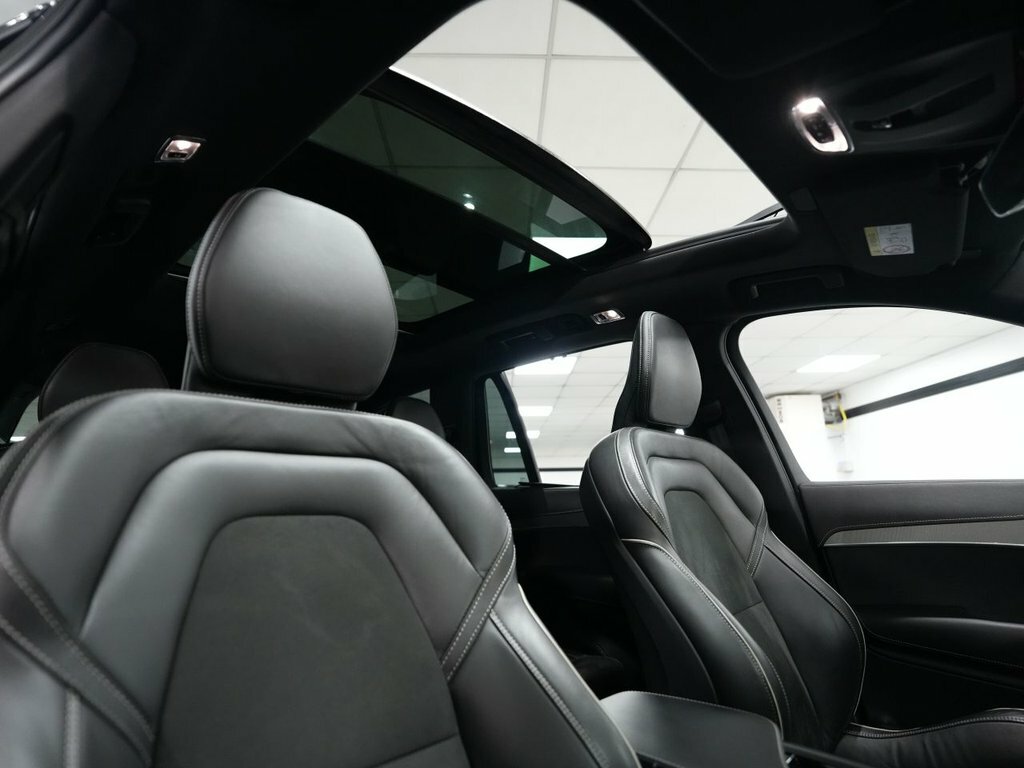 Volvo XC90 2L R-design CA22FKF Grey #3
