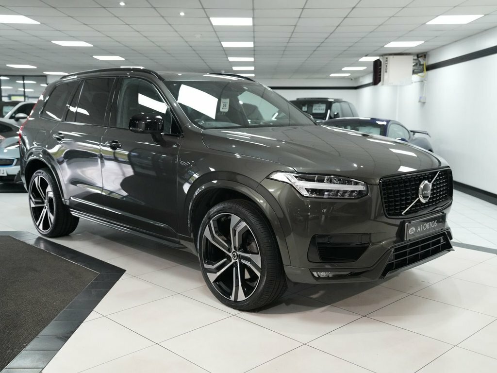 Volvo XC90 2L R-design Grey
