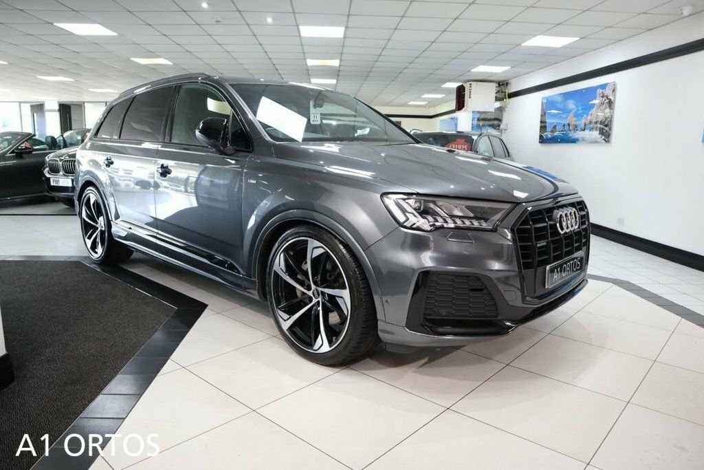 Audi Q7 3L Black Edition Grey
