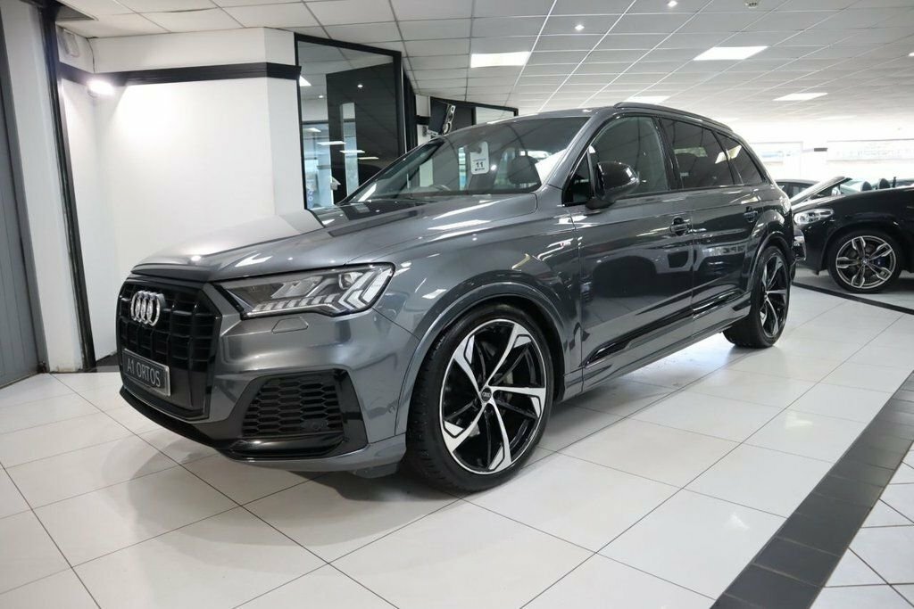 Audi Q7 3L Black Edition LO71VNT Grey #4