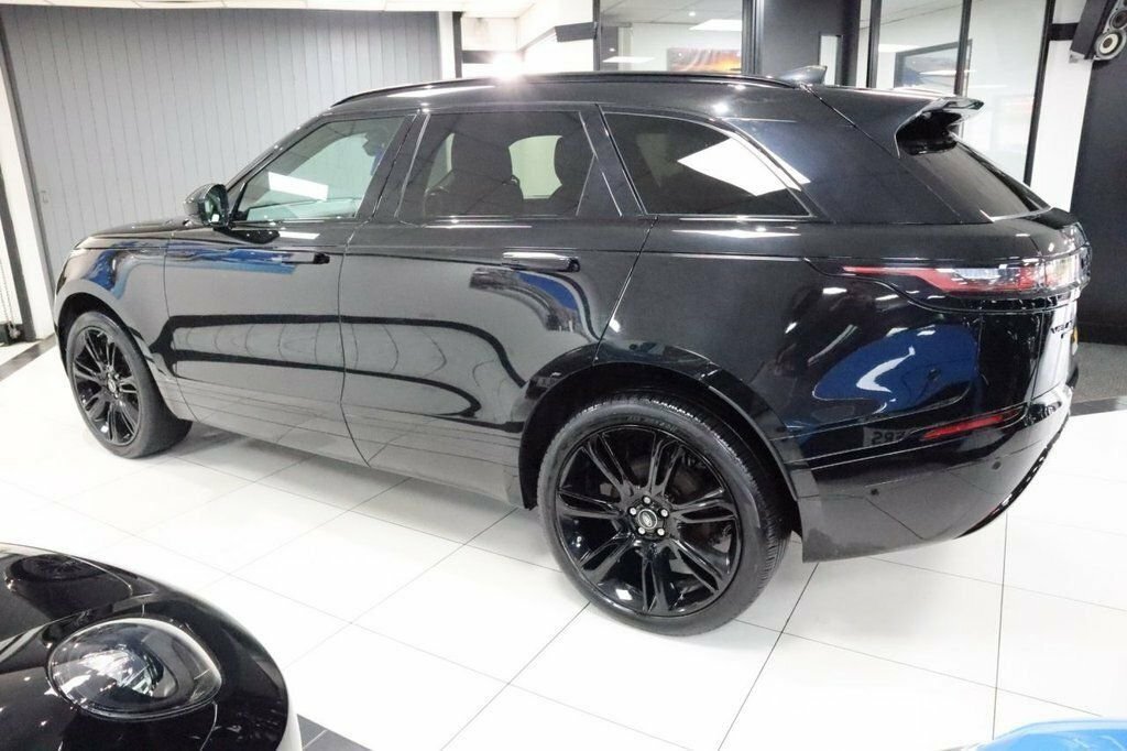 Land Rover Range Rover Velar 2L R-dynamic Hse WH22CKF Black #4