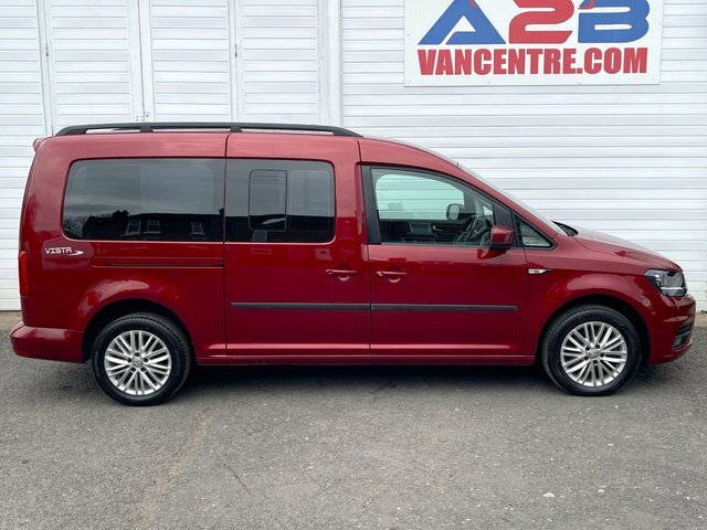 Volkswagen Caddy Maxi Life 2.0 Tdi Bluemotion Tech Red #4
