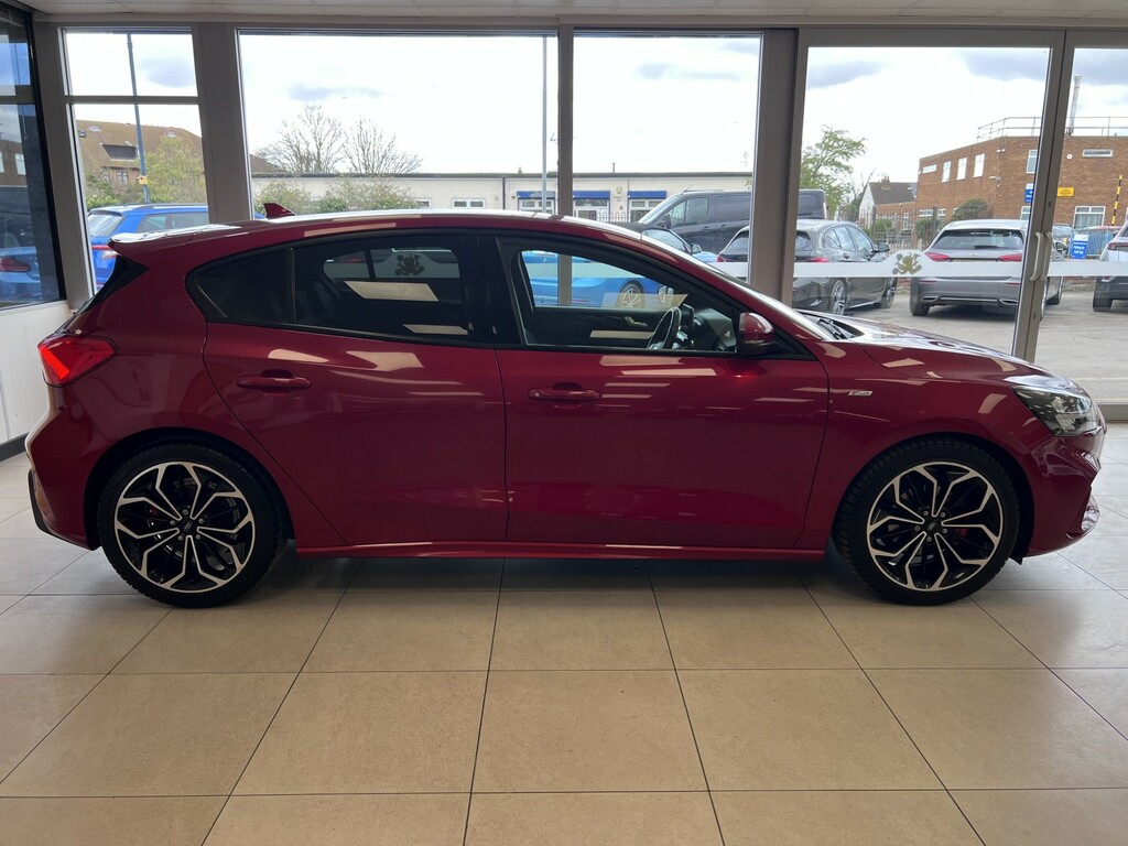 Ford Focus Hatchback 1.0 T Ecoboost Mhev St-line X Edition 2 WP70OSA Red #4