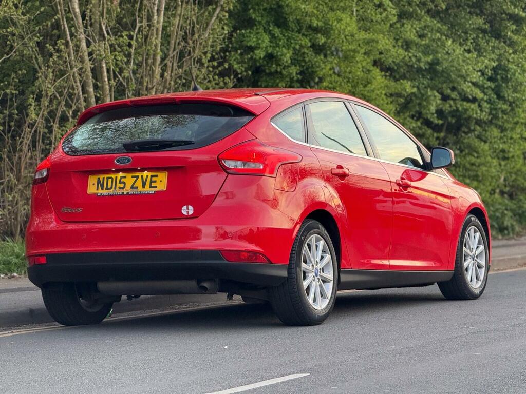 Ford Focus Hatchback 1.6 Titanium Powershift Euro 6 2015 ND15ZVE Red #4